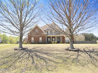4051 Misty Oaks Ln, Nesbit, MS 38651