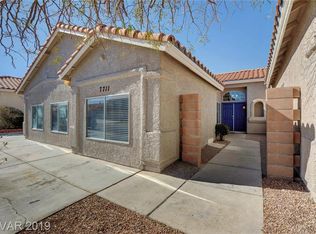 7711 Foredawn Dr, Las Vegas, NV 89123