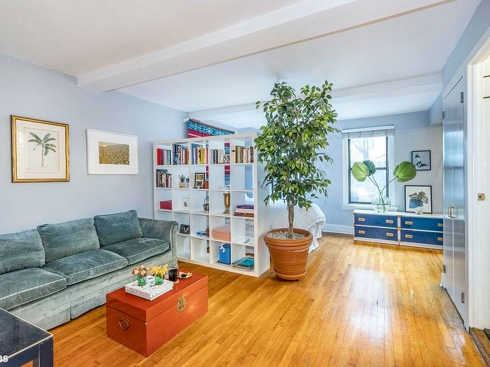 1st image of 319 E 50th St APT 2C