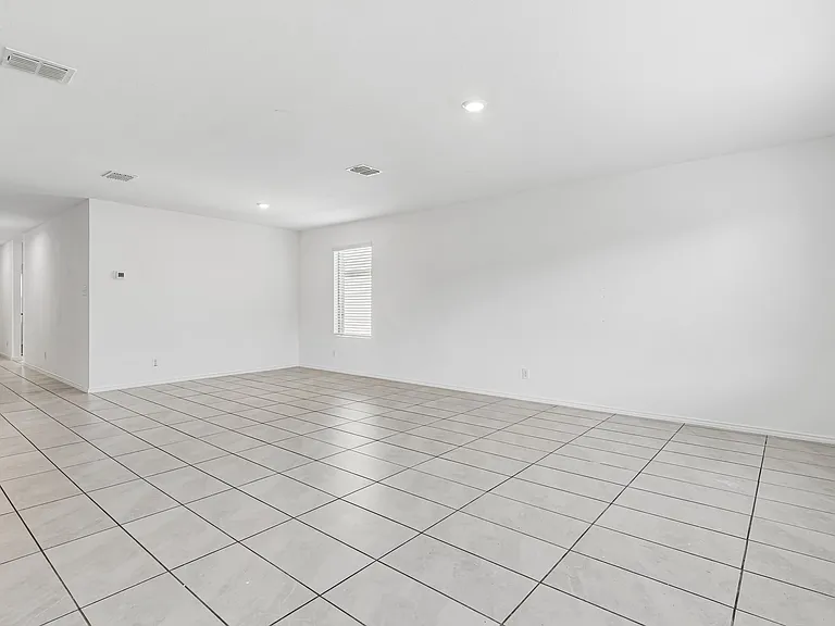 1631 Rosy Finch Dr — Photo 9
