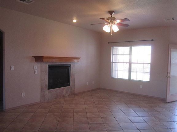 2nd image of 882 Hermoso El Sol