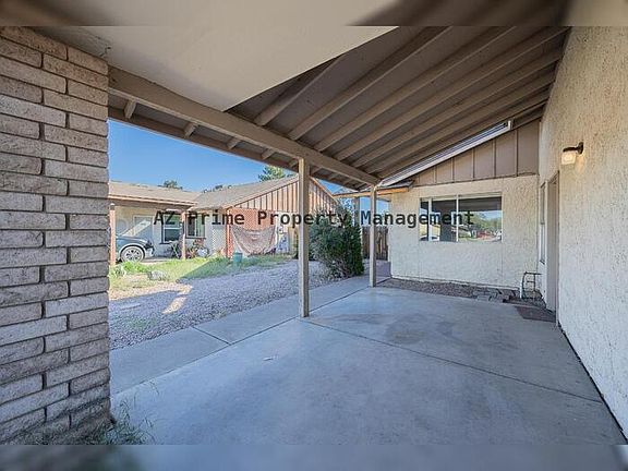 3rd image of 2135 S Dorsey Ln