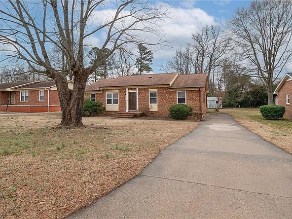 5th image of 1312 Rotherwood Rd