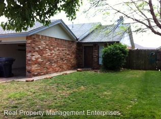 8014 NW 80th St, Oklahoma City, OK 73132