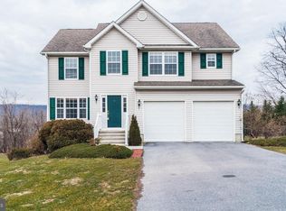 175 Braeburn Dr, Martinsburg, WV 25403