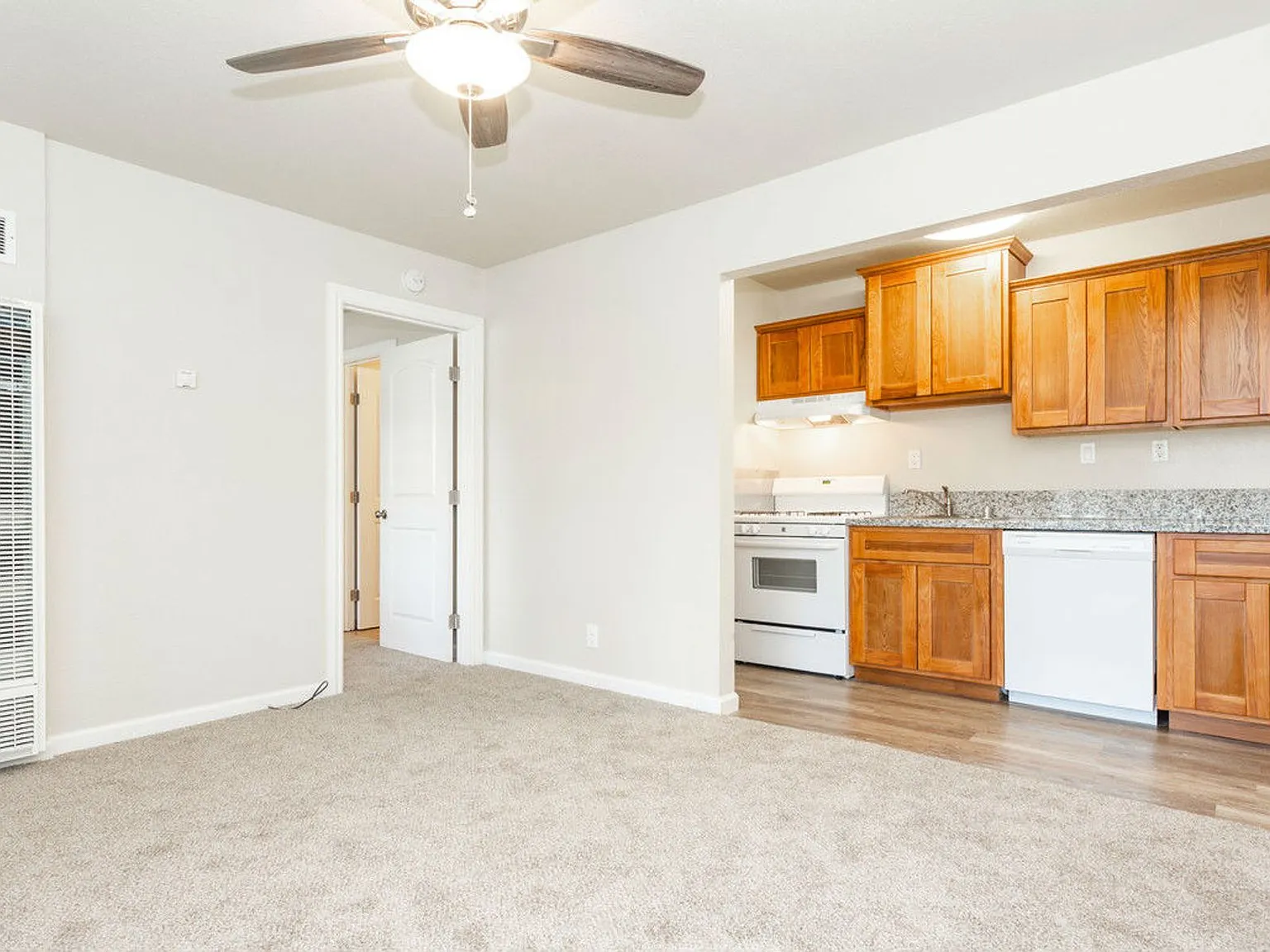 Sunset Village Apartments — Photo 4