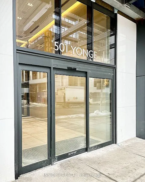 Building Photo - 501 Yonge St #1201