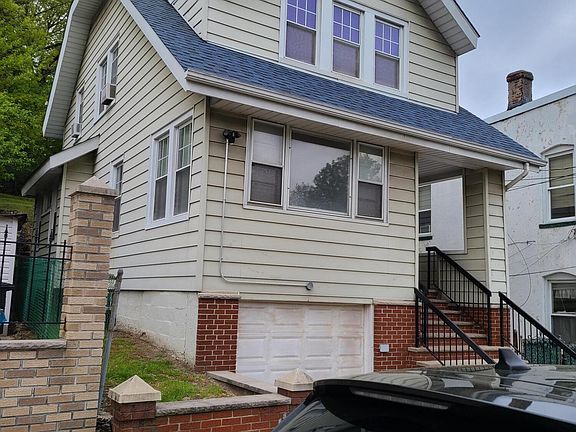 2nd image of 294 Glen Ave