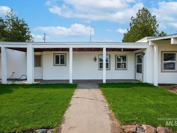 701 W Oregon Ave, Homedale, ID 83628