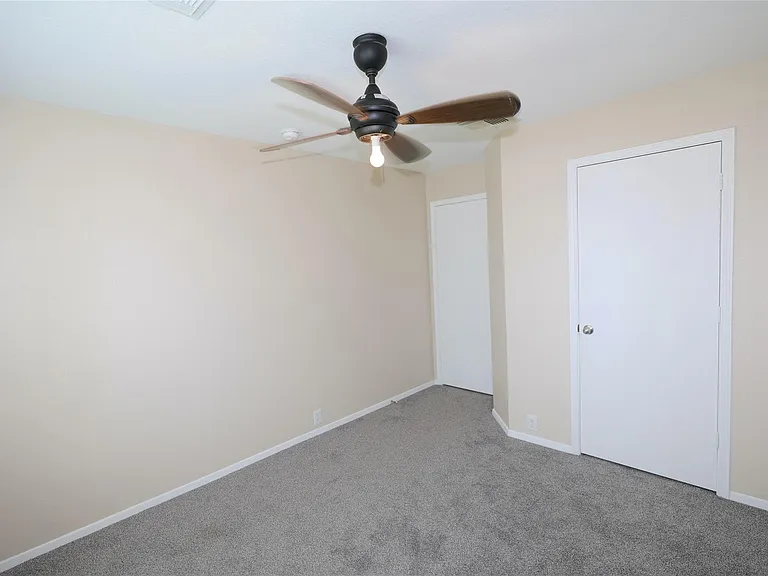 3203 Becker Glen St — Photo 19