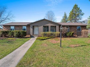 1259 Swan Ct, Green Bay, WI 54313