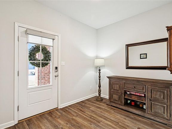 2nd image of 23112 Rosa Blvd