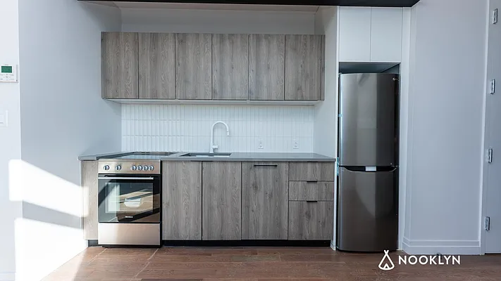 Rented by Nooklyn NYC LLC | media 27