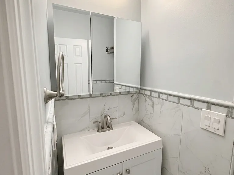 115 Centre Ave #CUP — Photo 6