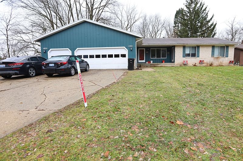 1st image of 4833 Stauffer Ave SE