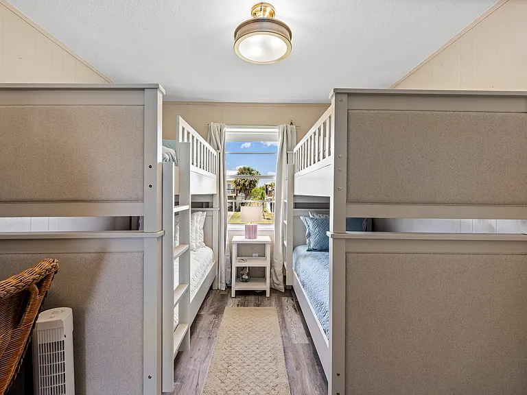 13735 Pirates Beach Blvd — Photo 17