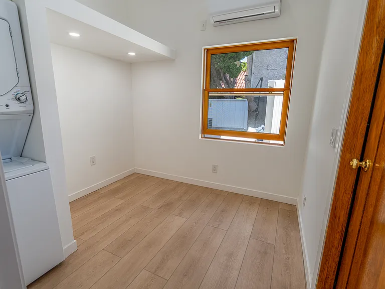 355 N Colorado Pl #1/2 — Photo 10