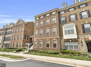 22515 Naugatuck Sq, Ashburn, VA 20148