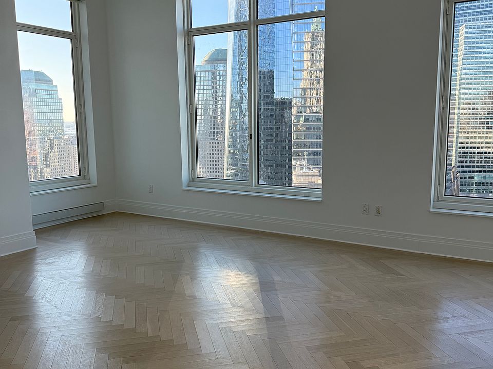 1st image of 30 Park Pl APT 44E