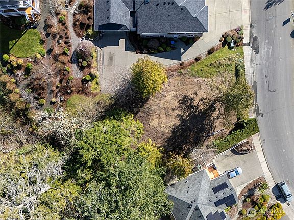 2nd image of 6022 Osprey Circle