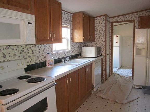 4th image of 186 Vineland Ln
