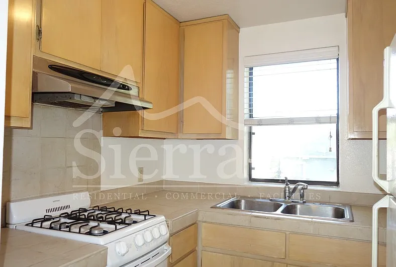 1 bed, $2,700 — Photo 3