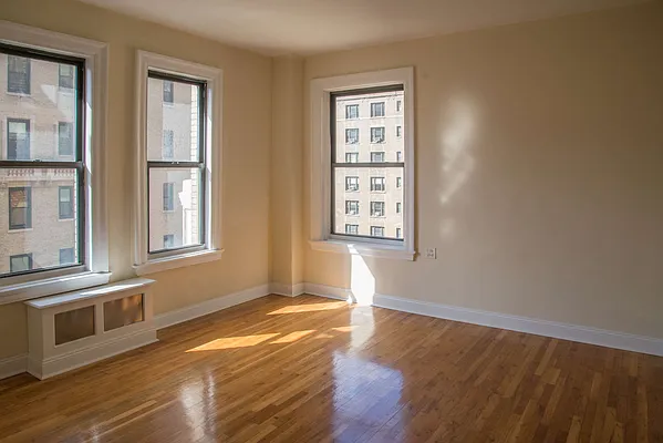 Rented by Allendale Apts | media 7