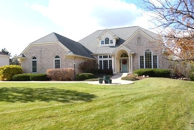 1st image of 1042 S Hiddenbrook Trl