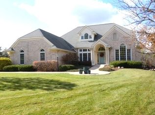 1042 S Hiddenbrook Trl, Palatine, IL