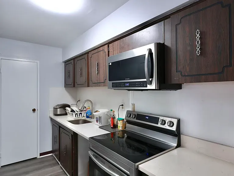 7600 Roosevelt Blvd #907 — Photo 15