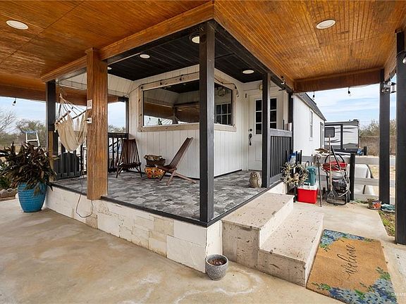 4th image of 19322 Fallow Ln