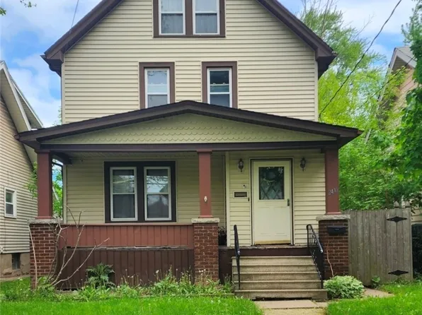2410 Cleveland Ave, Niagara Falls, NY 14305