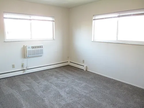 4605 Chippewa St #9 — Photo 17