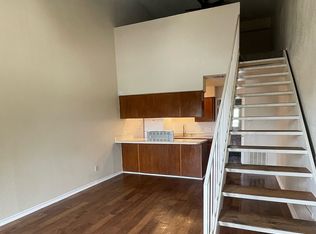 2500 NW 18th St APT 111, Fort Worth, TX 76106