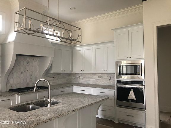 2nd image of 211 Barkhill Dr