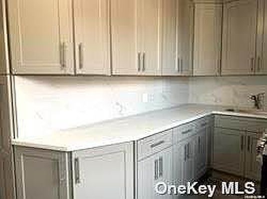 5th image of 6844 Burns St APT F1