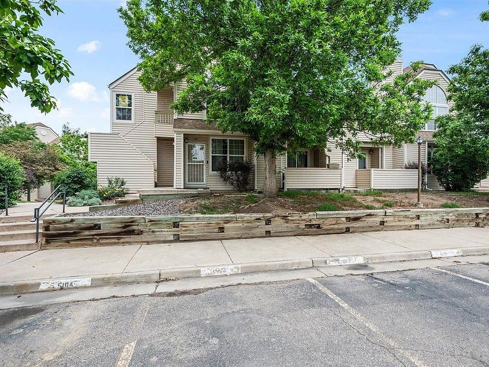 1st image of 989 S Miller St #204