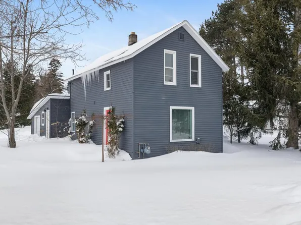 917 State St, Harbor Springs, MI 49740