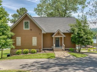 778 Summer Sound Rd, Piney Flats, TN 37686