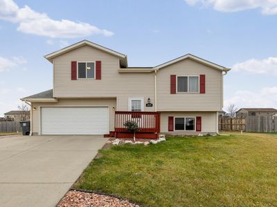 319 Grandeur Ln, Box Elder, SD, 57719