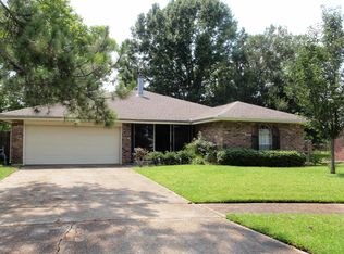 2029 Colonial Dr, La Place, LA 70068