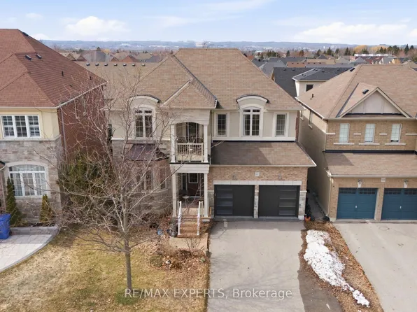847 Memorial Cir, Newmarket, ON L3X 0B3