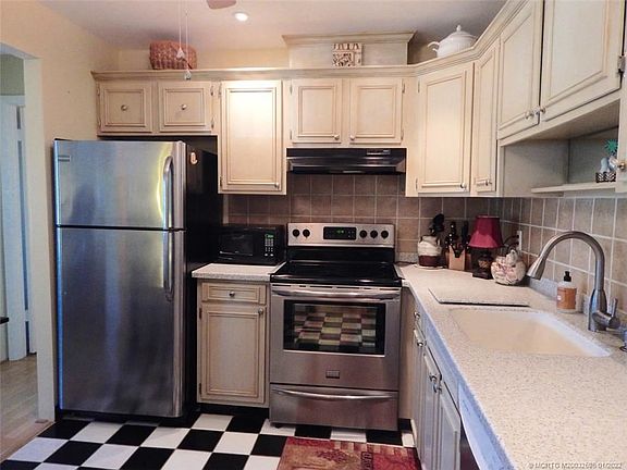 4th image of 1800 SE Saint Lucie Blvd APT 4-207