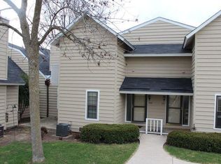 754 Sizer Rd, Gurnee, IL 60031