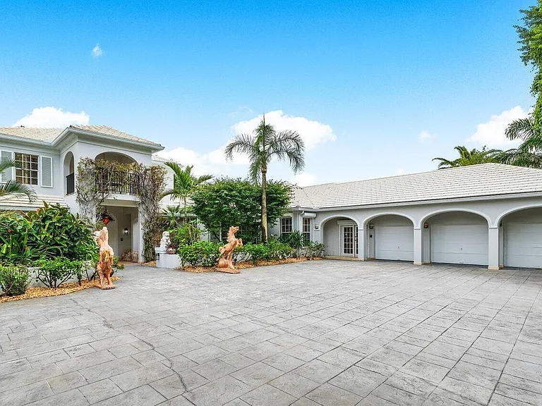 2540 Fairway Island Dr — Photo 5