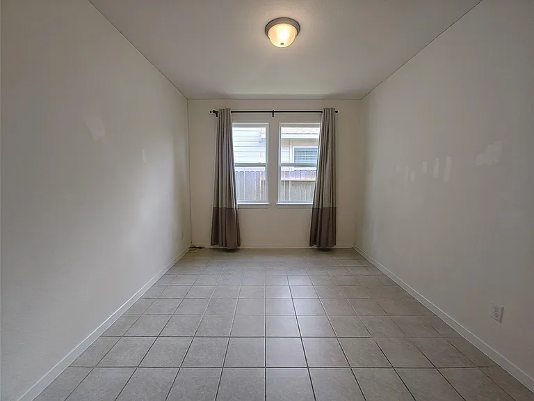 7802 Winter Hawk Cir — Photo 21