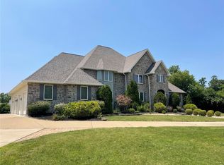 219 N Mosley Rd, Saint Louis, MO 63141