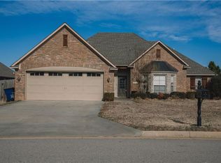5511 Thomas Rd, Fort Smith, AR 72916