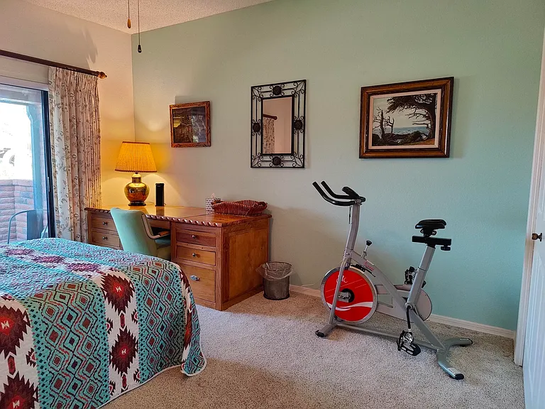 897 W Desert Hills Dr — Photo 35