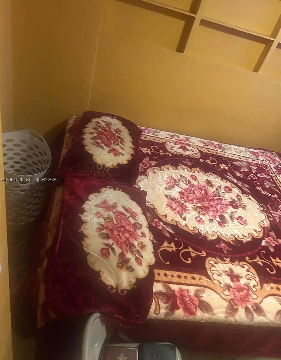 Sierra — Photo 3